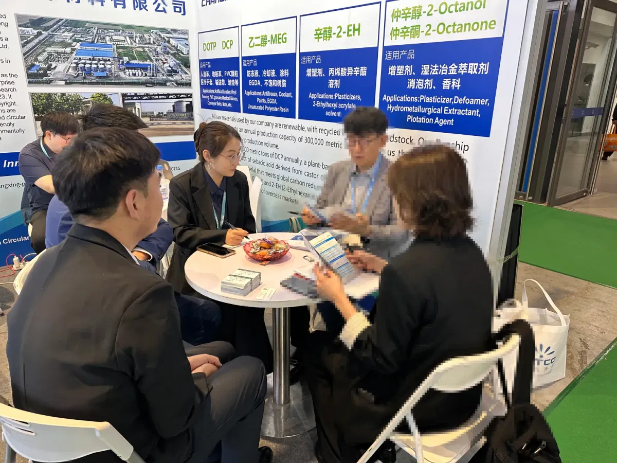 Team discussing long-term cooperation with multinational customers