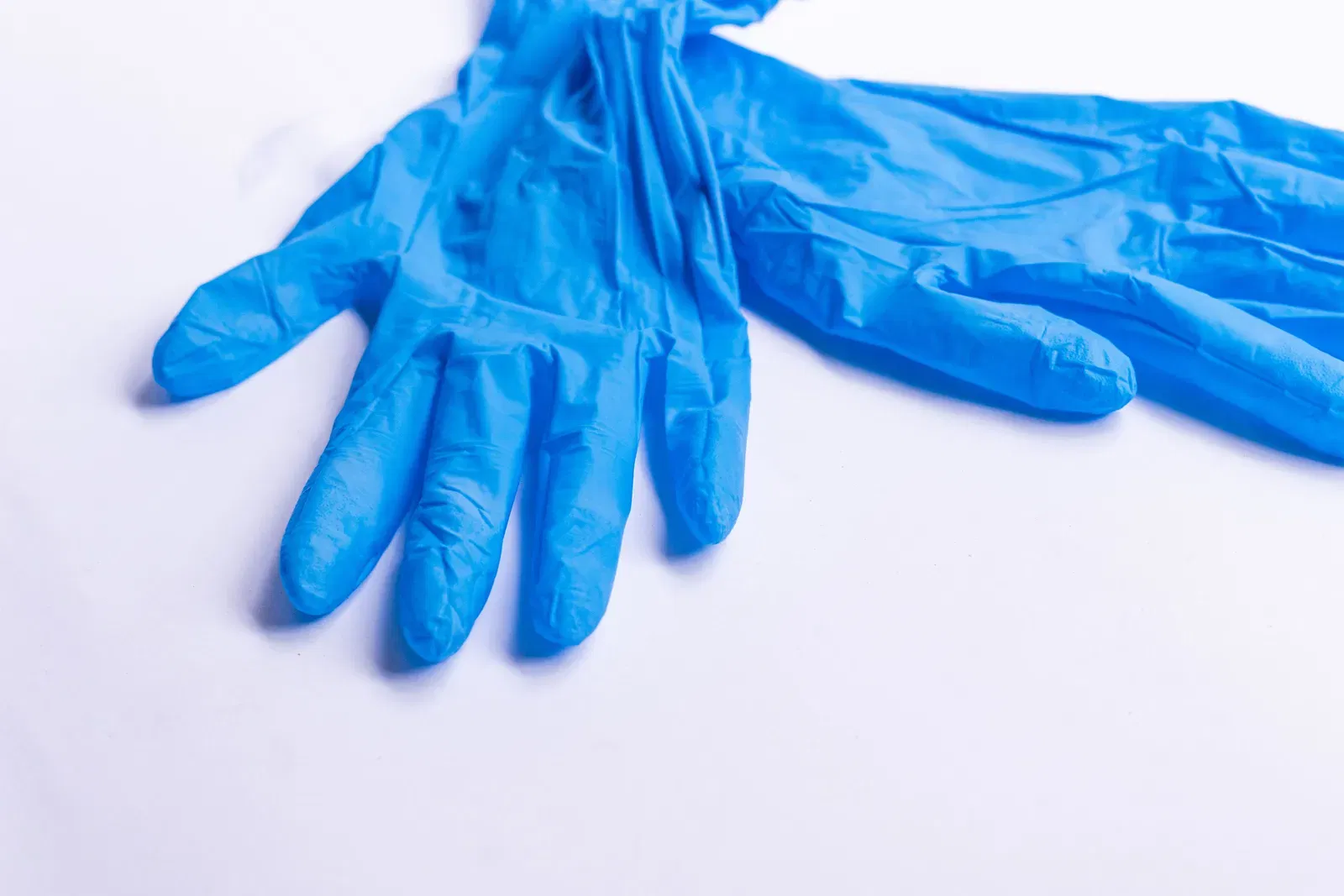 Featured article: DOTP for Disposable PVC Medical Examination Gloves: Superior-Grade Supply - DOTP plasticizer industry news