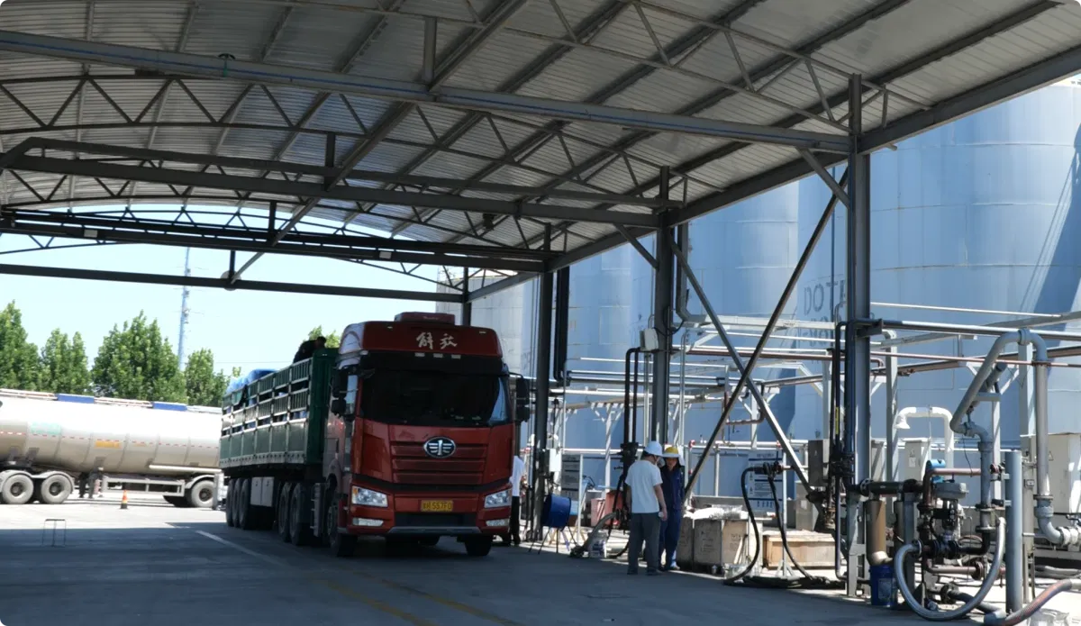 DOTP Eco-Friendly Production: Quality and Affordability Through Efficient Recycling - plasticizer industry blog article cover image