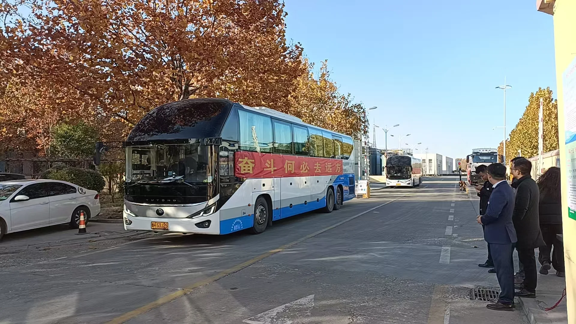 当地学子走进我司，开启一场干货满满的研学之旅